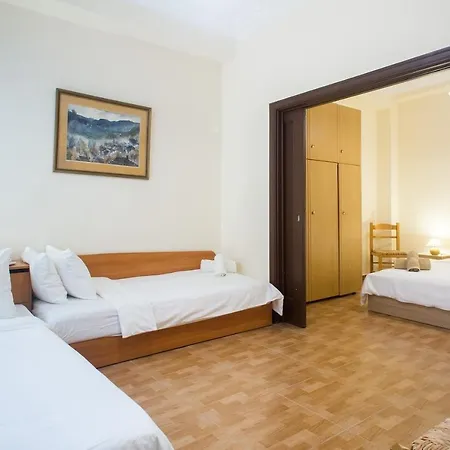 På 60 M² I Acropolis - Koukaki, Med 2 Sovrum Och 1 Badrum Lägenhet *
